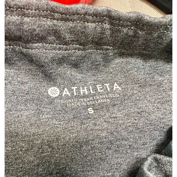 Athleta Leggings - Size Small - Gray Heather - Side Pockets - Picture 5 of 5